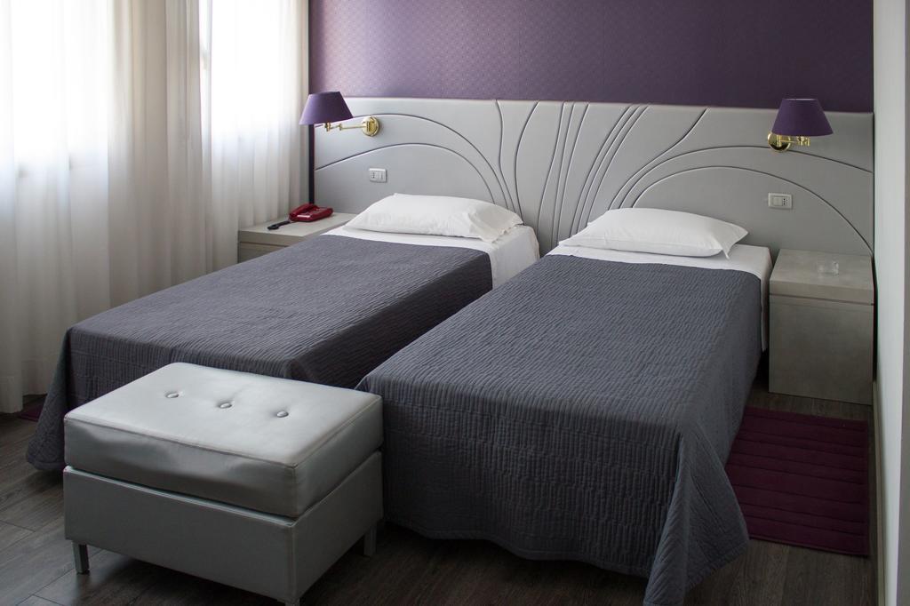 Hotel Alan Anzola dell'Emilia Dış mekan fotoğraf