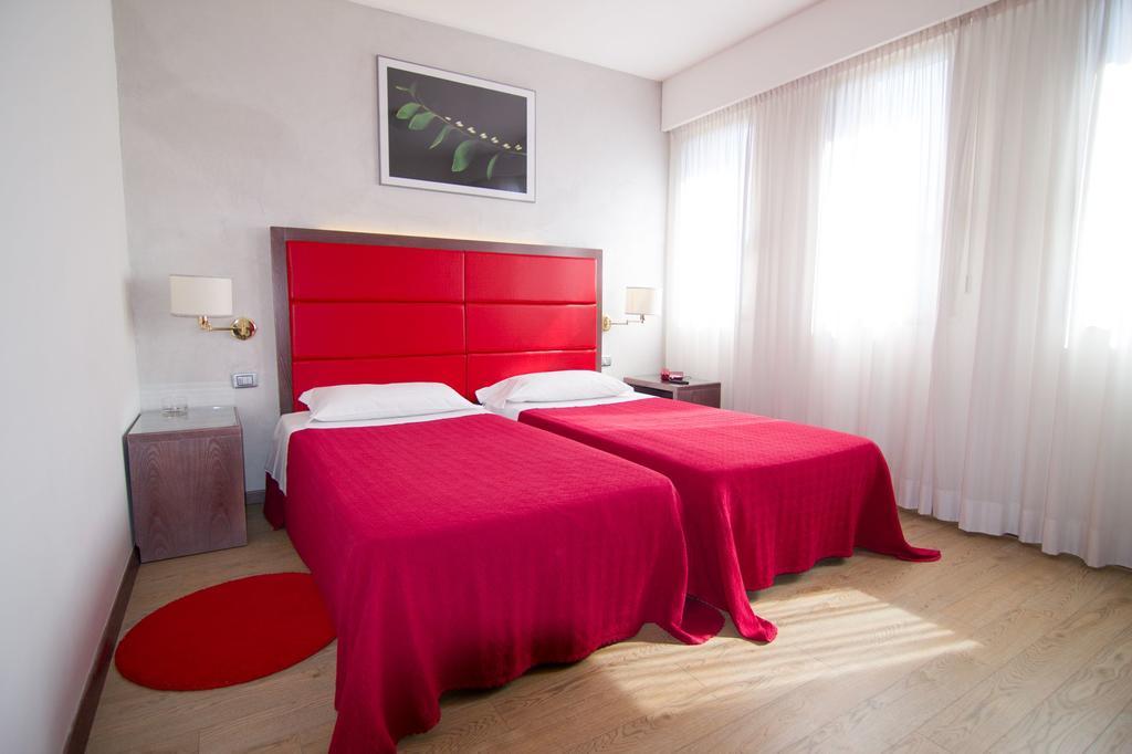 Hotel Alan Anzola dell'Emilia Dış mekan fotoğraf