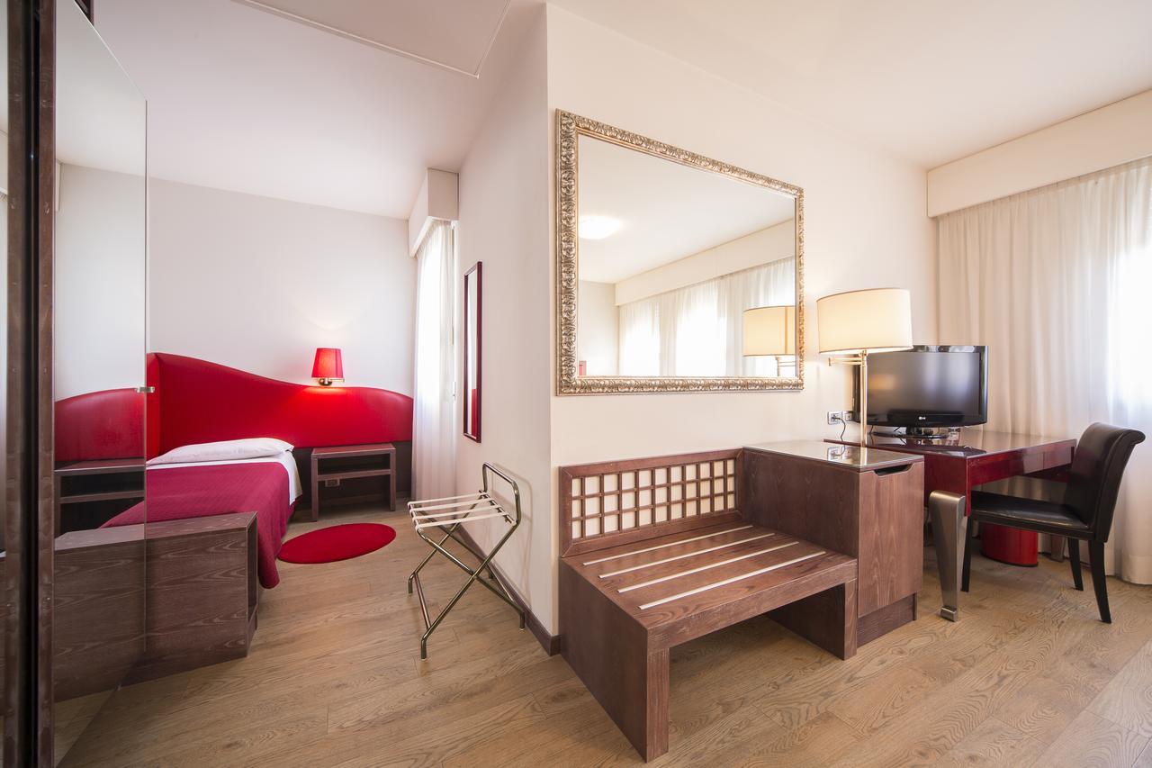 Hotel Alan Anzola dell'Emilia Dış mekan fotoğraf